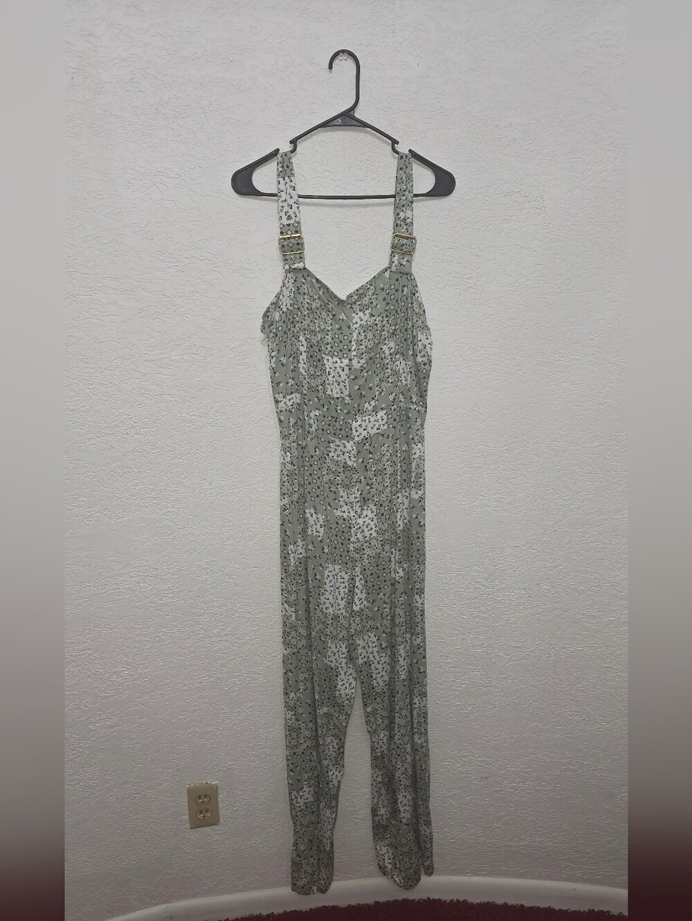 Derek Heart XL Women's Green Printed Jumpsuit with Adjustable Straps